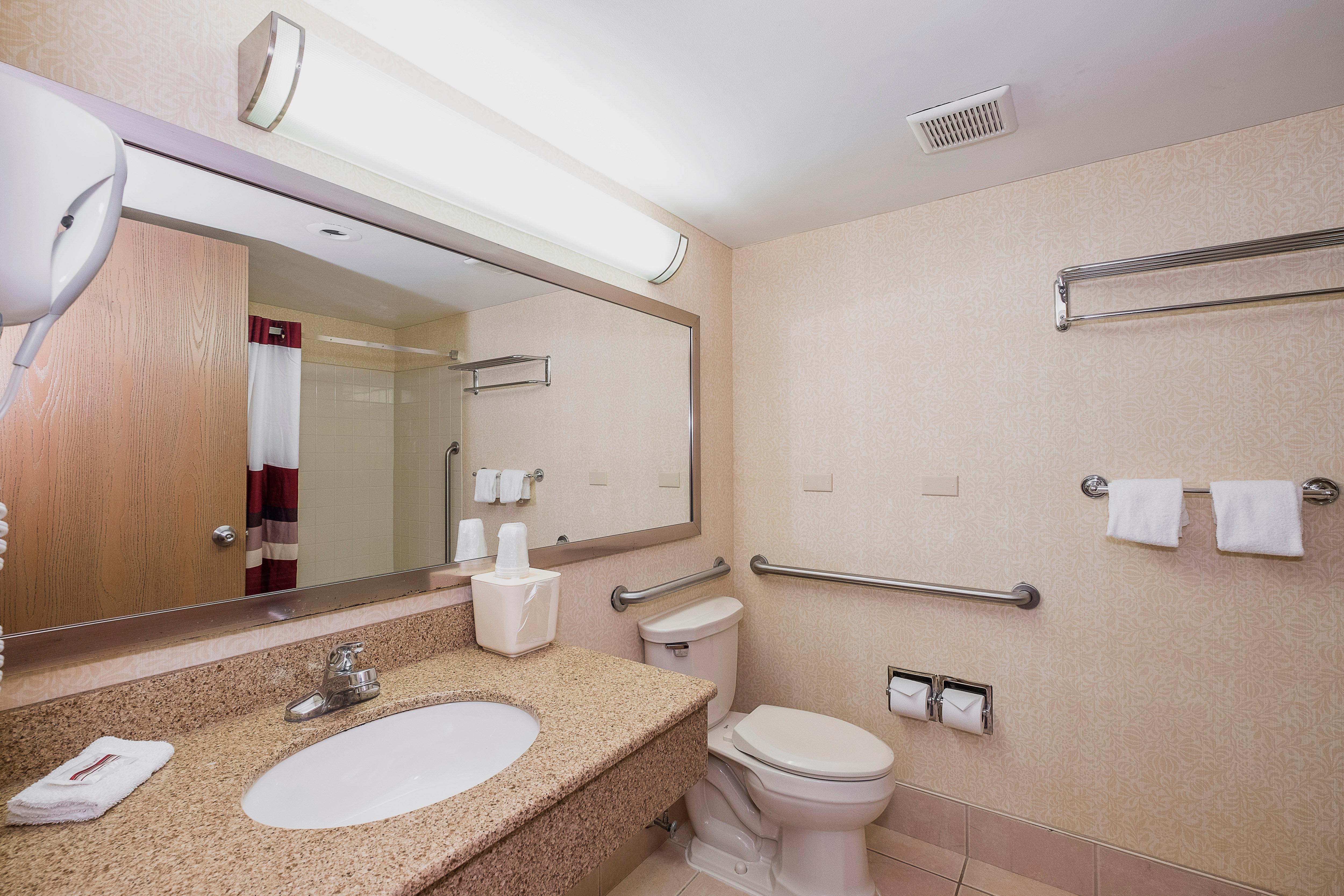 Red Roof Inn & Suites Mt Holly - Mcguire Afb Westampton Ngoại thất bức ảnh