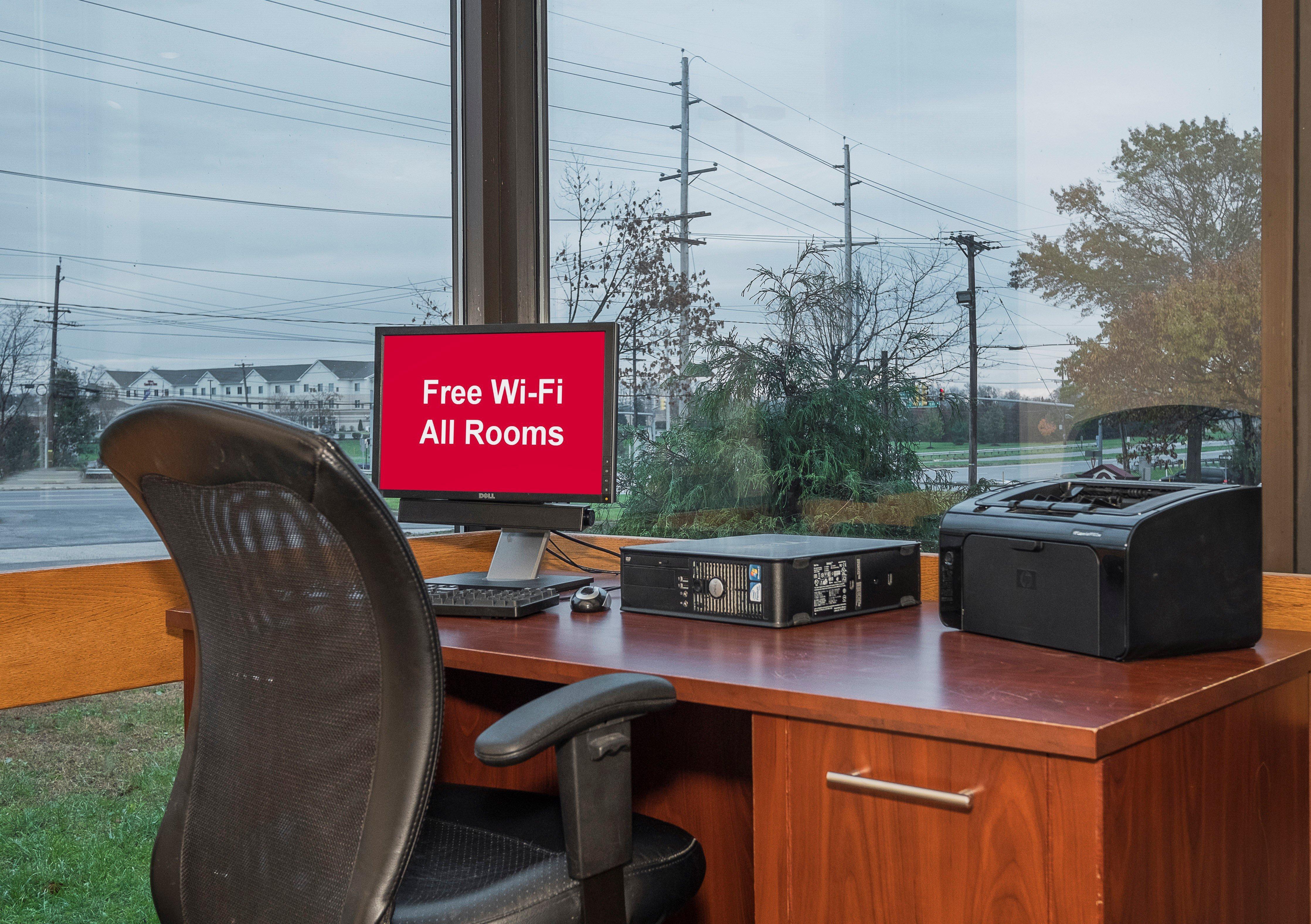 Red Roof Inn & Suites Mt Holly - Mcguire Afb Westampton Ngoại thất bức ảnh