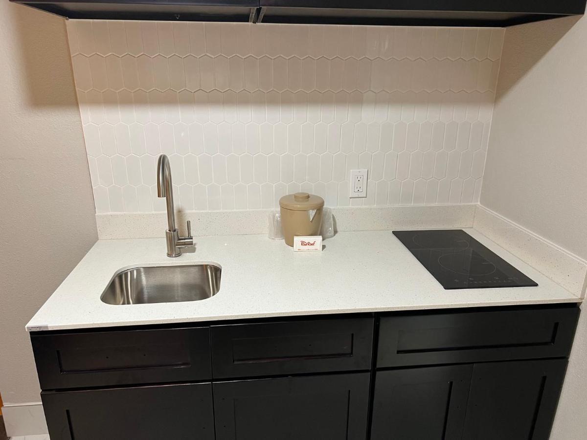Red Roof Inn & Suites Mt Holly - Mcguire Afb Westampton Ngoại thất bức ảnh
