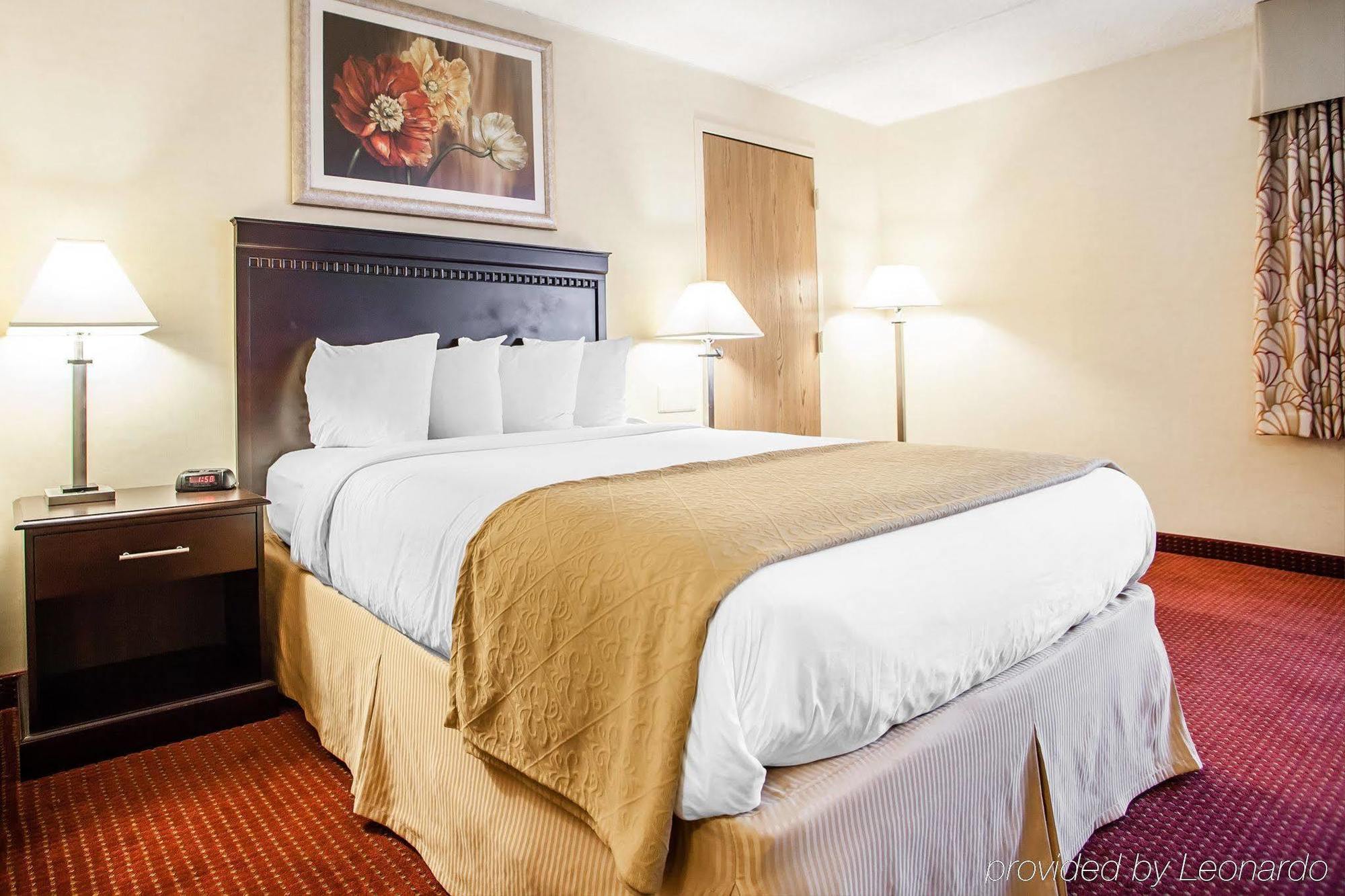 Red Roof Inn & Suites Mt Holly - Mcguire Afb Westampton Ngoại thất bức ảnh